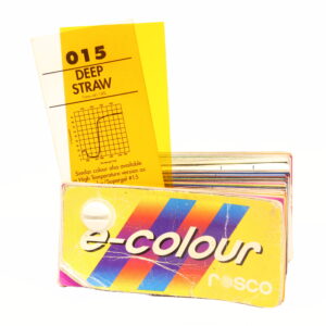 Pliego Filtro Rosco e-colour 015 Deep Straw